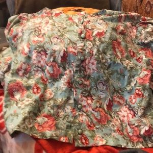 Ladies cute little jacket short sleeves